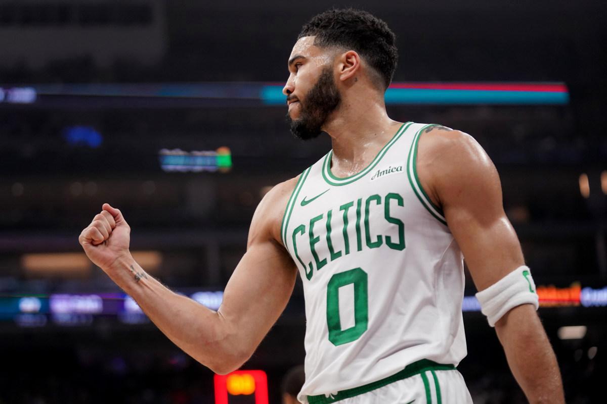 塔图姆遭遇十二持续失利，美国队教练压力巨大！上演精彩一战